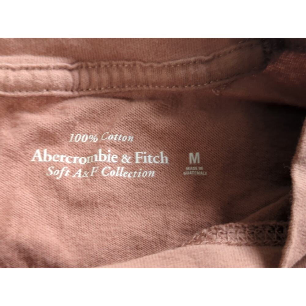 Abercrombie Queen Tour '75 Tee M Pink Soft A&F Collection Band Graphic Shirt - Picture 2 of 13